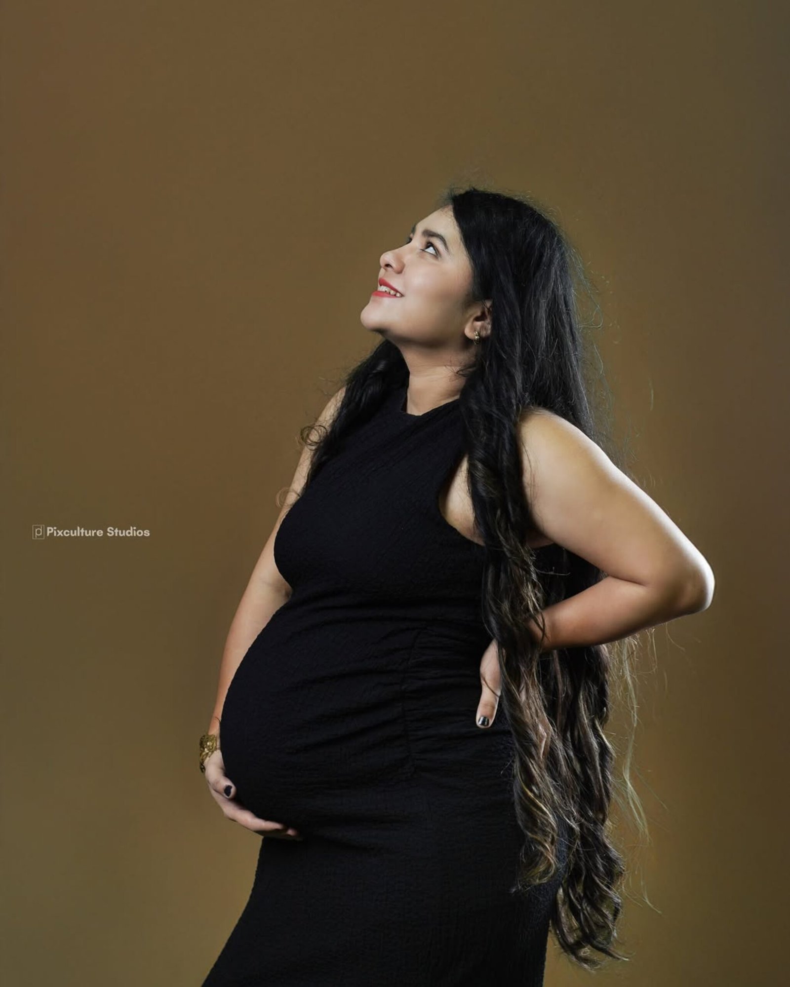 Pix culture Maternity shoots